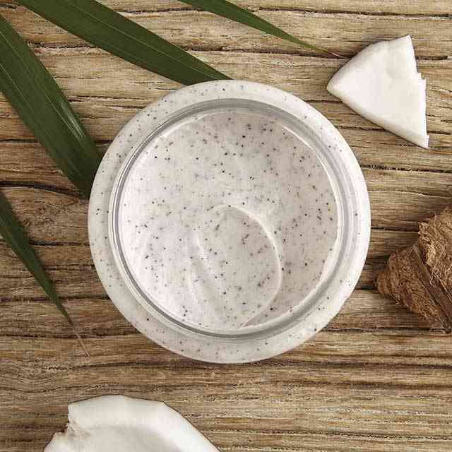 coconut-oil-as-body-scrub